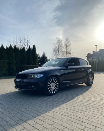 BMW Seria 1 cena 18200 przebieg: 349000, rok produkcji 2007 z Piastów małe 191